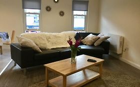 Rose Alley Apartment